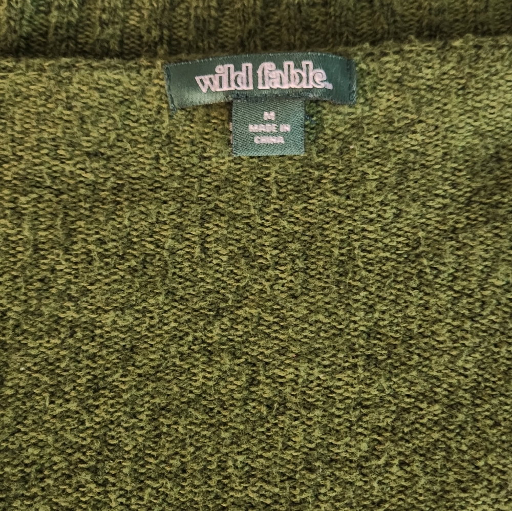 Wild Fable Women's Slouchy Button-Front Cardigan in green M - Picture 2 of 3